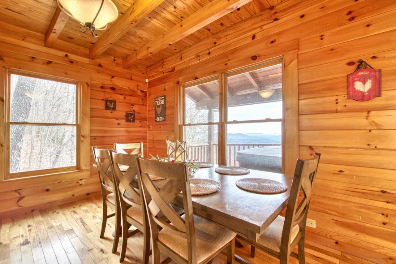 Hawk'S View Log Cabin Lake Lure Exterior photo