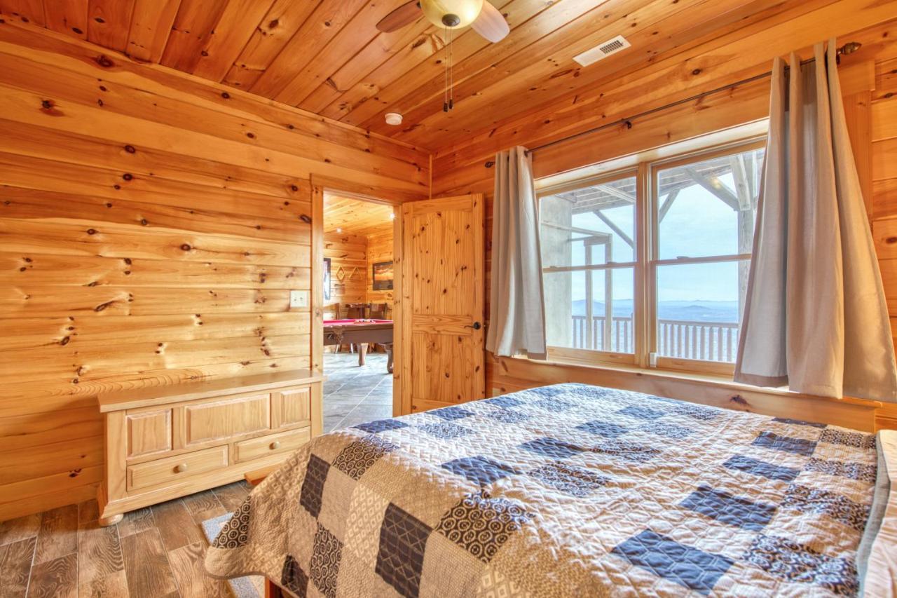 Hawk'S View Log Cabin Lake Lure Exterior photo