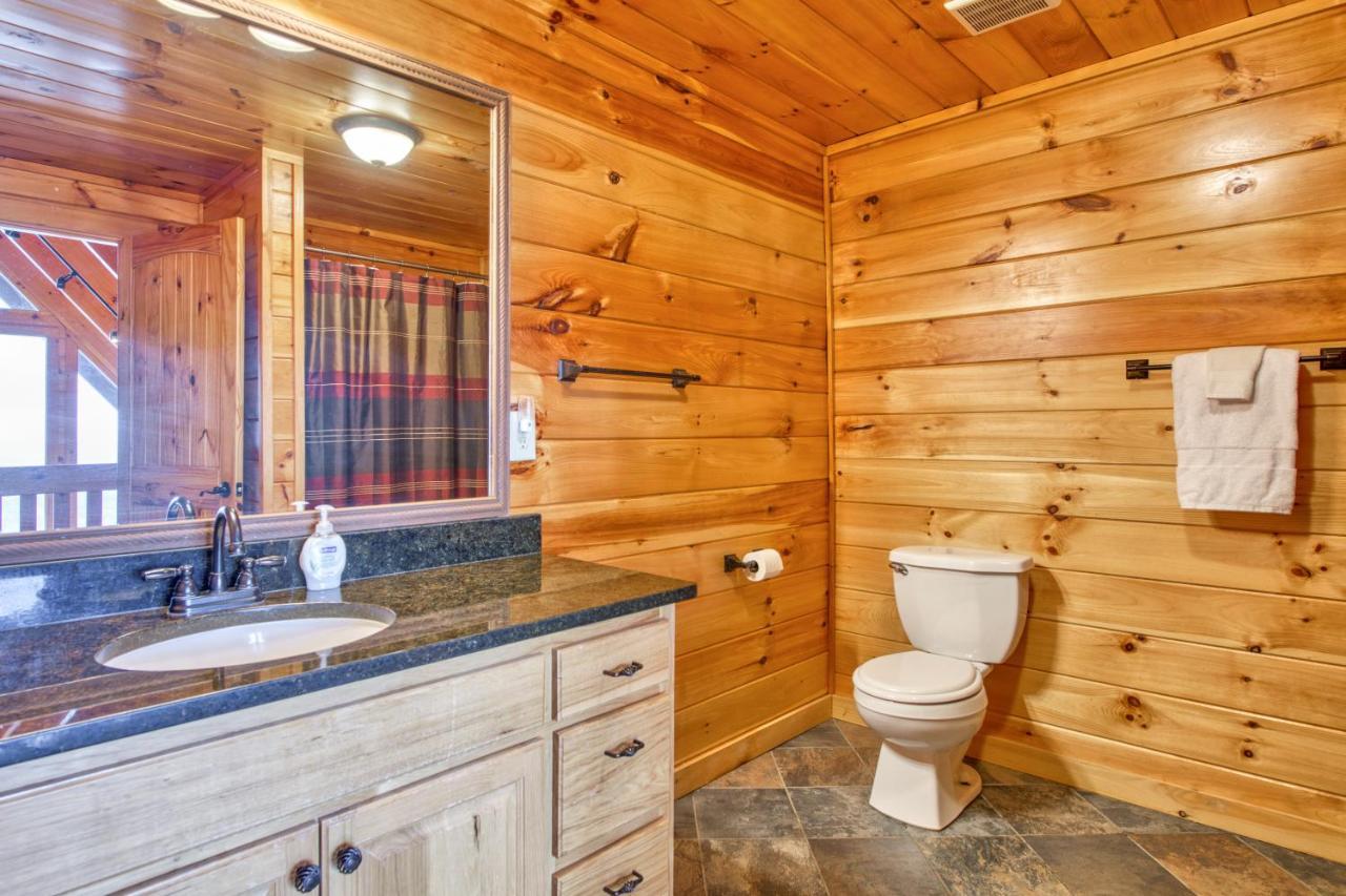 Hawk'S View Log Cabin Lake Lure Exterior photo
